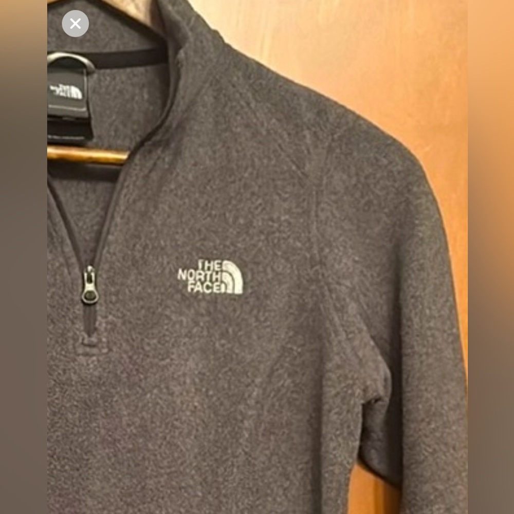 🏔️NORTH FACE women’s fleece long sleeve 3/4 zip pull over Size Women’s X-SMALL